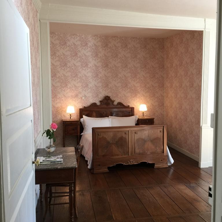 Maison Numero Neuf La Souterraine Room photo