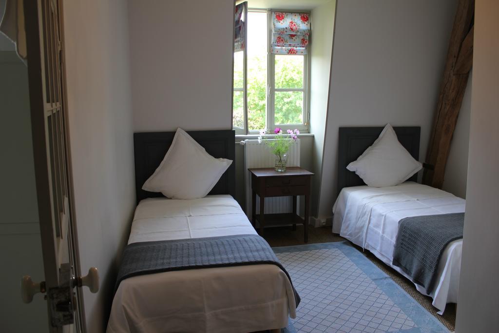 Maison Numero Neuf La Souterraine Room photo